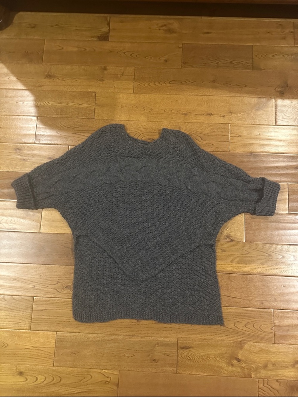 Women's Gray Cable-Accent Scoop Neck Sweater